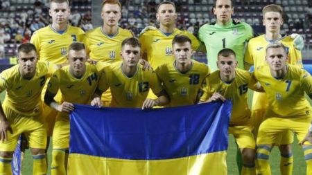 Ukrayna millisinin Azərbaycanla oyun üçün heyəti açıqlandı