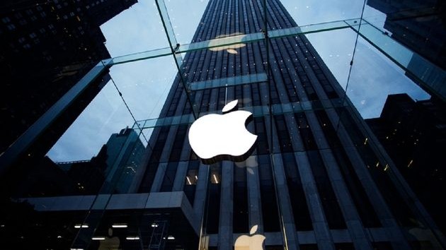 Apple, rəqabətə hörmət etməyən Apple Store üçün Avropa Komissiyası tərəfindən hücuma məruz qaldı