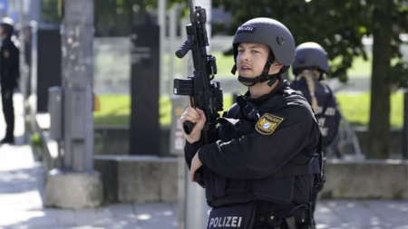 Münhendə polis tərəfindən vurulan şübhəli terror hücumu planlaşdırırdı