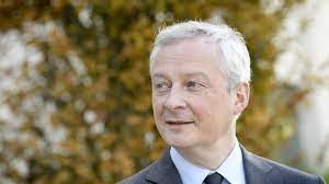 Bruno Le Maire siyasi həyatdan uzaqlaşmaq üçün Mişel Sardudan sitat gətirir