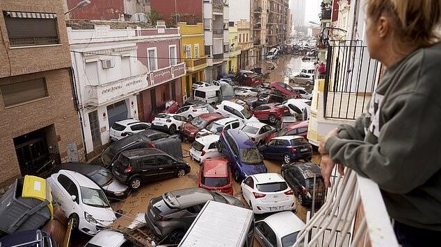 İspaniyada daşqınlar nəticəsində onlarla insan ölüb və itkin düşüb