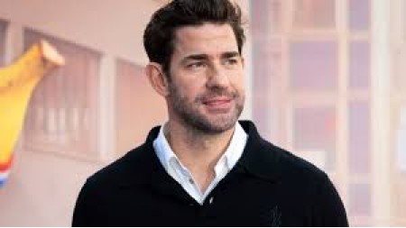 Con Krasinski "People" jurnalına görə 2024-cü ildə dünyanın ən seksual kişisi seçildi, Emili Blant bundan çox məmnundur