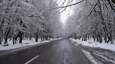 Bəzi dağlıq rayonlarda yollar buz bağlayacaq - XƏBƏRDARLIQ