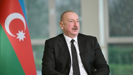 Prezident İlham Əliyev: Hazırda Makron rejimi Fransanı uğursuz dövlətə çevirir