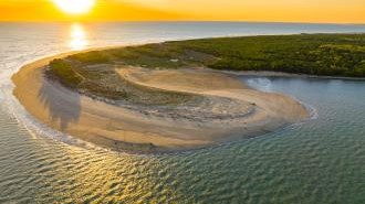 Oleron adasında bu təmizləyici qurğu dənizə axıdılması təhlükəsi yaradır