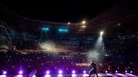 Bercydəki "Solidarité Congo" konsertində Gims "bu cür hərəkətləri çoxaltmağa" çağırır