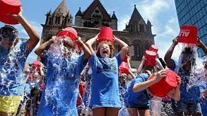 İce Bucket Challenge başqa bir səbəblə interneti daşqın etdikdən on bir il sonra geri qayıdır