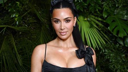Kim Kardashian quldurluğu məhkəməsində təsir edənin bu portreti internet istifadəçilərini çox əyləndirdi