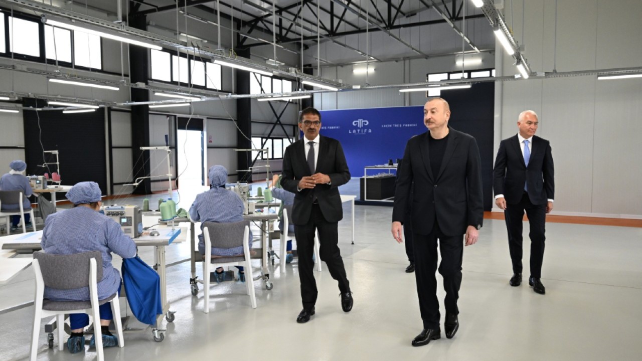 İlham Əliyev Laçında açılışlar etdi