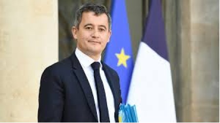 Nağd pulun sonunda Darmanin məşhur bir sui-qəsd nəzəriyyəsinə bir sikkə qoydu