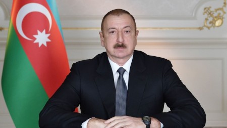 Bir sıra birinci instansiya məhkəmələrinə hakimlər təyin edilib