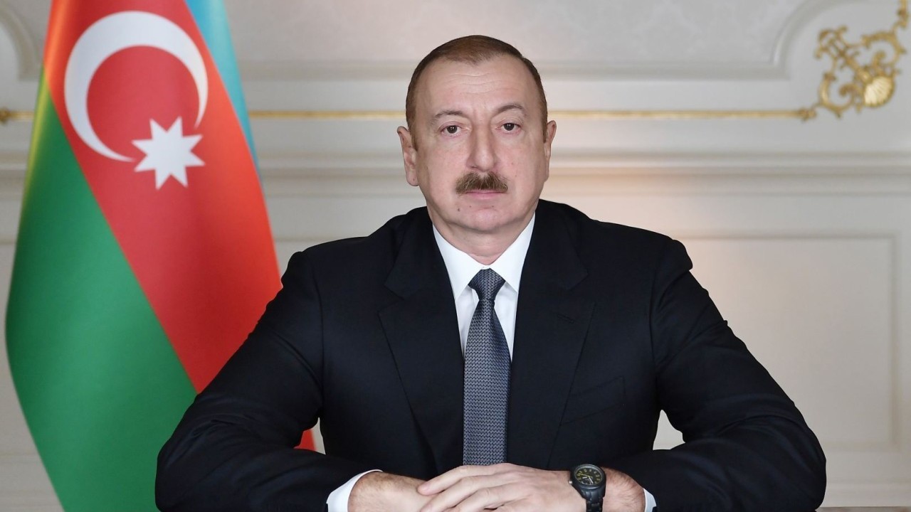 Bir sıra birinci instansiya məhkəmələrinə hakimlər təyin edilib