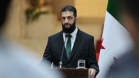 Əl Şaraa İsrailin hücumlarına belə cavab verdi