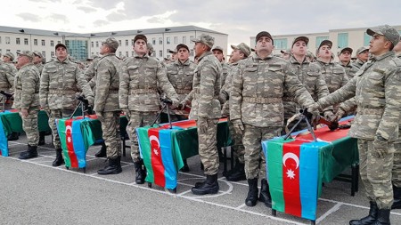 Prezidentdən müddətli həqiqi hərbi xidmətə çağırışla bağlı - Sərəncam