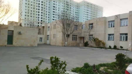 Bağçada bədbəxt hadisə - Azyaşlı xəsarət aldı