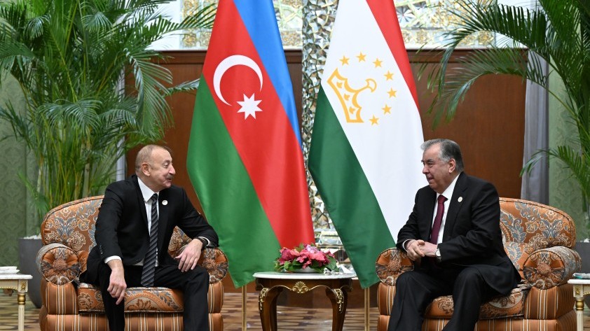 İlham Əliyev Emoməli Rəhmonla görüşdü - FOTOLAR + YENİLƏNİB