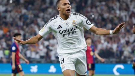 Mbappedən “Barselona” ilə matçda unikal nailiyyət