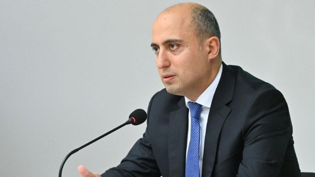 Tamştatlı müəllim konsepti nə vaxt həyata keçiriləcək? - Nazir açıqladı