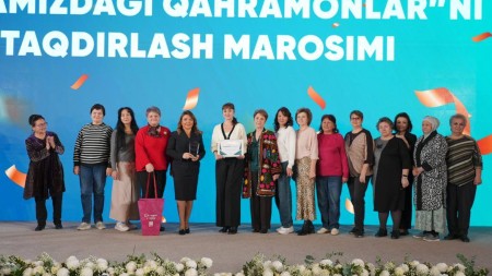 Özbəkistanda “Aramızdakı qəhrəmanlar” layihəsi üzrə mükafatlandırma mərasimi keçirilib