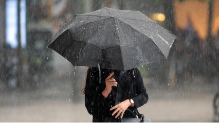 Nazirlik yağıntılı havaya görə əhaliyə müraciət etdi