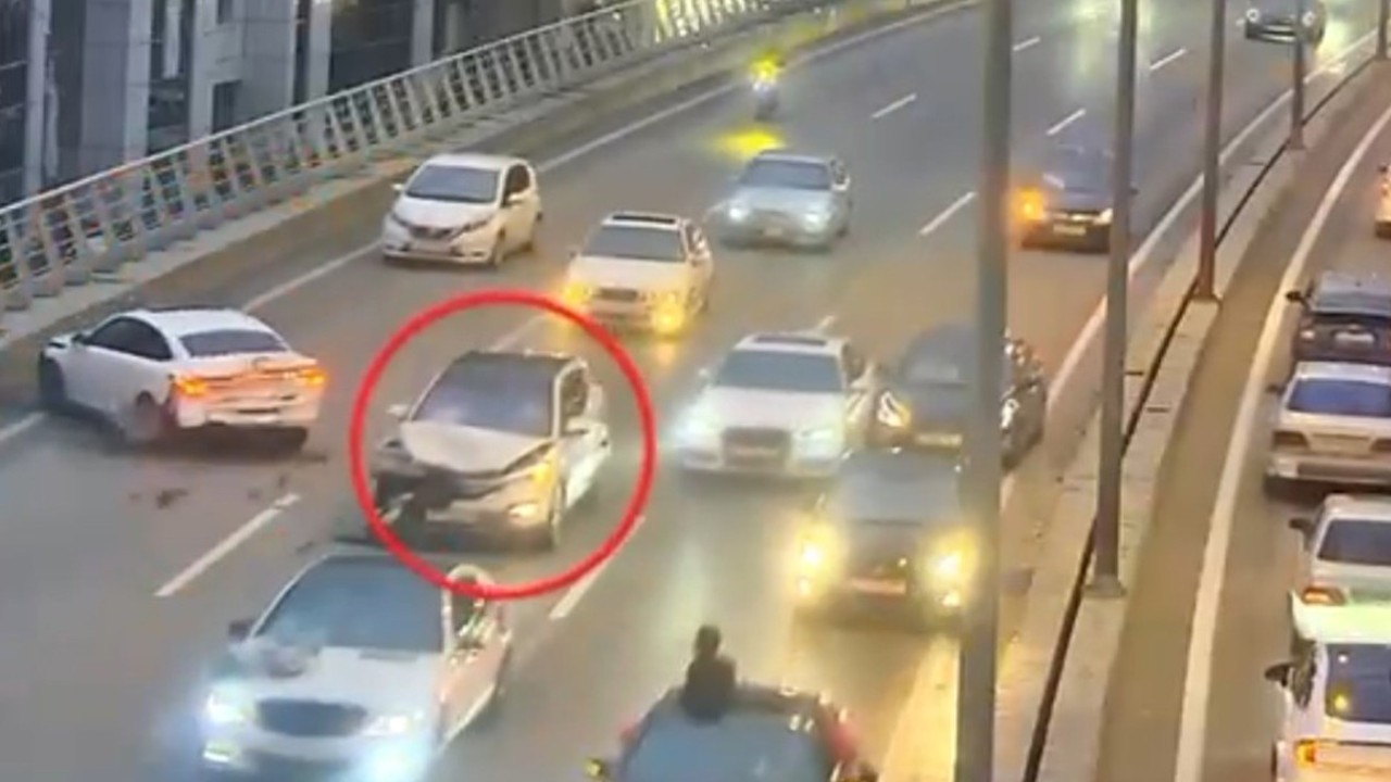 Bakıda toy karvanında 6 maşın toqquşdu - VİDEO