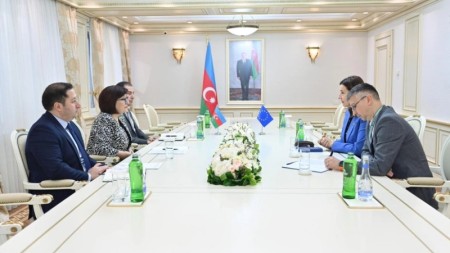 Sahibə Qafarova Mariyana Kuyundziç ilə görüşdü 