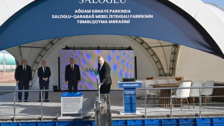 İlham Əliyev “Saloğlu Qarabağ” MMC-nin istehsal müəssisəsinin təməlini qoydu - FOTOLAR