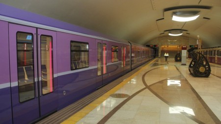 Bakı metrosunda bayram günlərində iş saatı uzadılacaq
