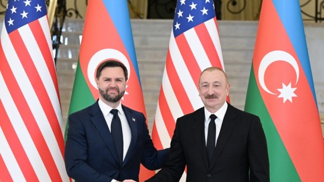 İlham Əliyevlə Vensin görüşündən eksklüziv kadrlar - VİDEO