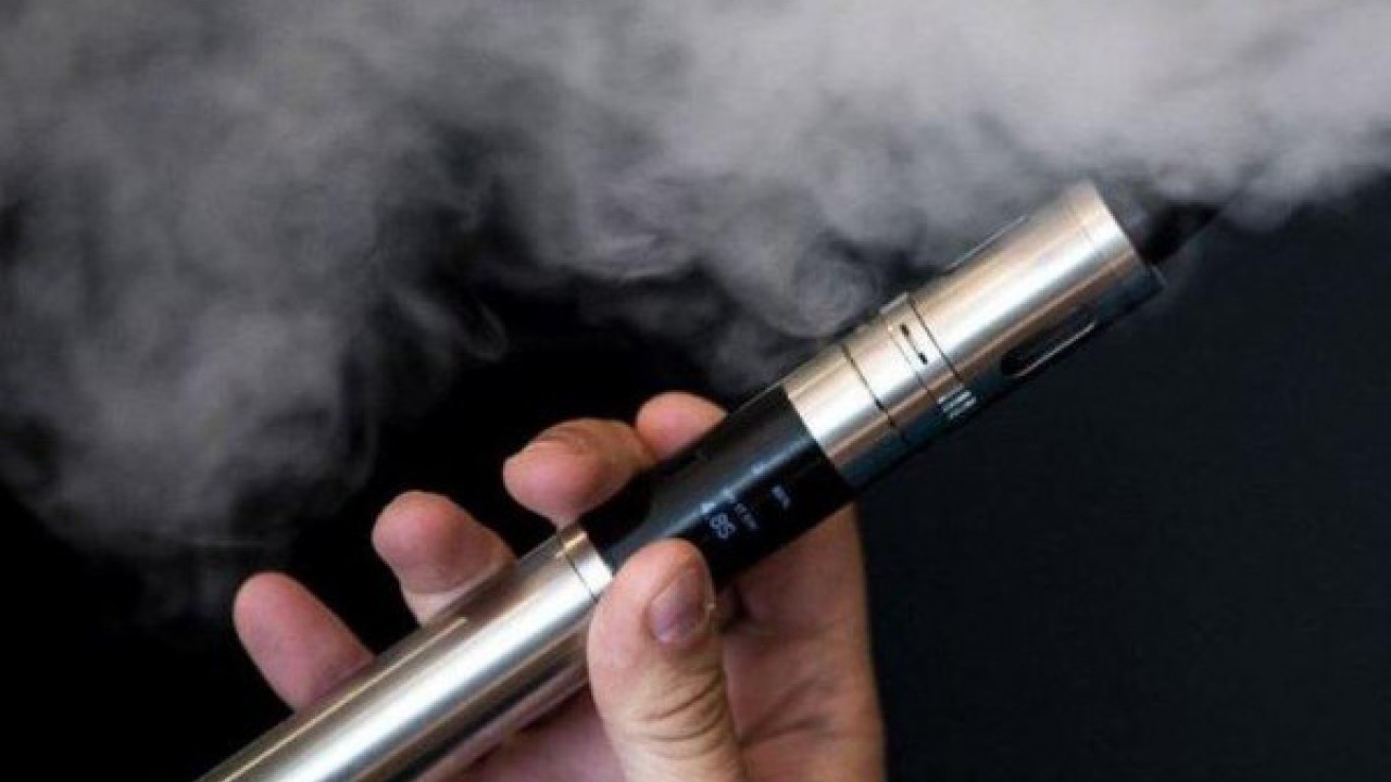 Bu yerlərdə elektron siqaret çəkənlər cərimələnəcək