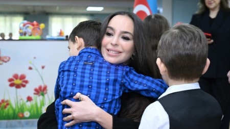 Leyla Əliyeva Tiranada Universitet Xəstəxana Mərkəzini ziyarət etdi - FOTOLAR