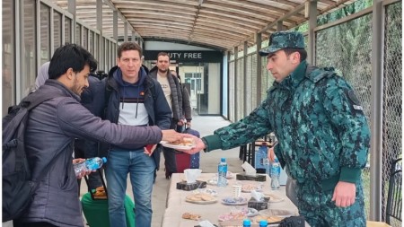 Azərbaycan vasitəsilə İrandan 615 nəfər təxliyə olunub