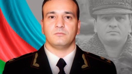 General Polad Həşimovun AVTOMOBİLİ - VİDEO