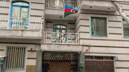 Azərbaycan diplomatik heyətini İrandan çıxarır