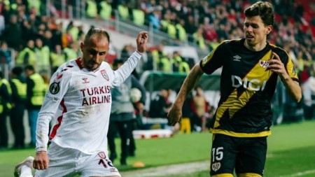 Konfrans Liqası: 1/8 finalın 8 matçı keçirildi