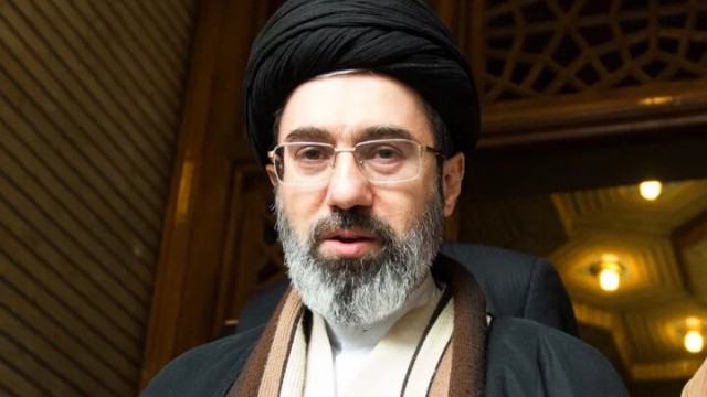 Xamenei gizli şəkildə Rusiyaya aparılıb - İDDİA