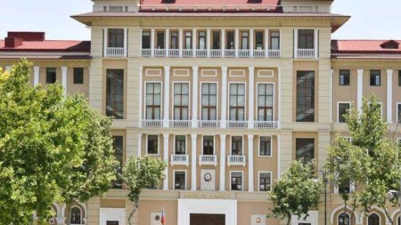 Xüsusi karantin rejiminin müddəti uzadıldı