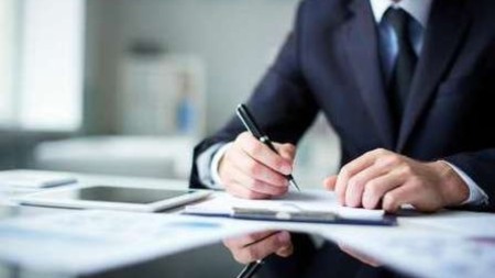 Dövlət orqanlarında 158 vakant yer üzrə daxili müsahibə elan edilir