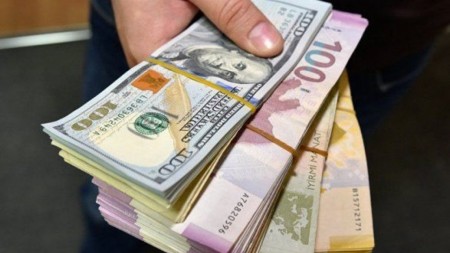 Azərbaycanın xarici dövlət borcu azalıb