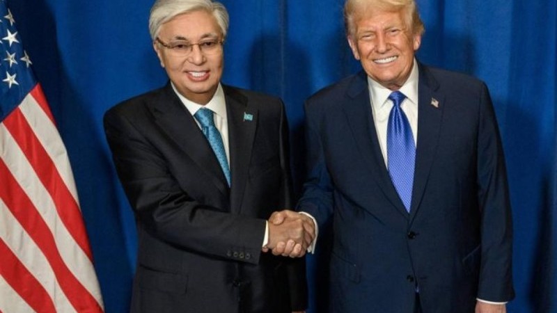 Tramp Tokayevi G20 sammitinə dəvət etdi