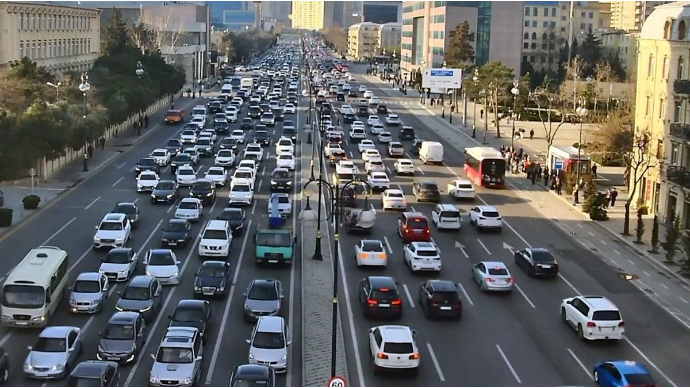 Paytaxtın bu küçələrində tıxac var – SİYAHI - FOTOLAR