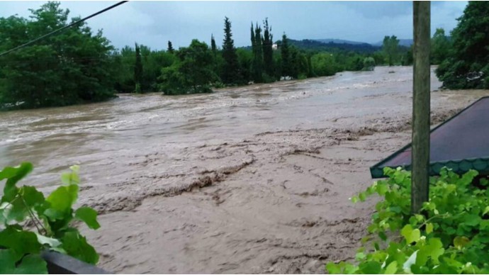 Qusarda 27 yaşlı gənci sel apardı 