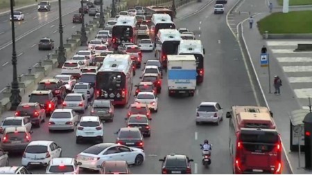 Bu yollarda sıxlıq var - SİYAHI 