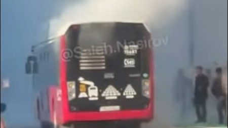 Bakıda "BakuBus" avtobusu YANIB? - RƏSMİ - VİDEO - YENİLƏNİB 
