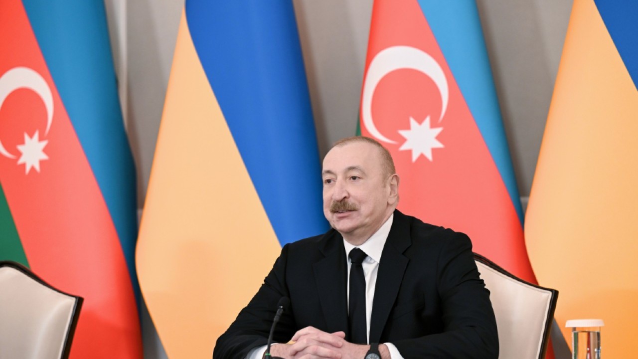 Prezidentdən Ukrayna ilə hərbi əməkdaşlıqla bağlı AÇIQLAMA 