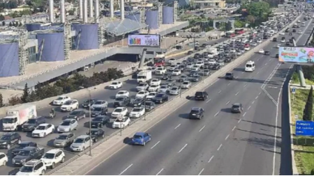 Bakının bir sıra yollarında tıxac yarandı 