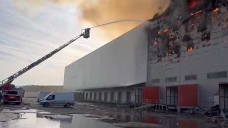 Lökbatanda anbarda yanğınla bağlı araşdırma aparılır