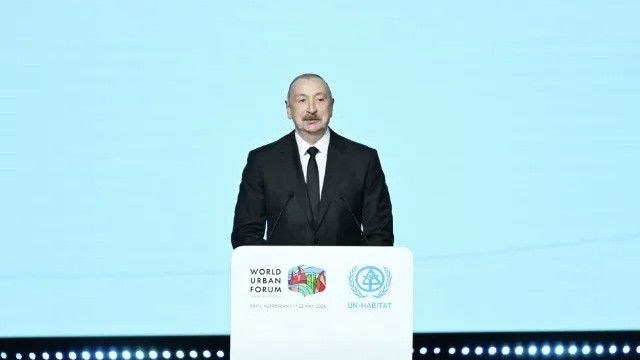 Prezident 15 əsr əvvəl çəkilmiş kanalizasiya sistemini nümunə göstərdi