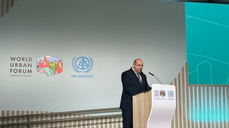 "Azərbaycan regionda ən böyük yenidənqurma və qayıdış proqramlarını həyata keçirir" - Emin Hüseynov