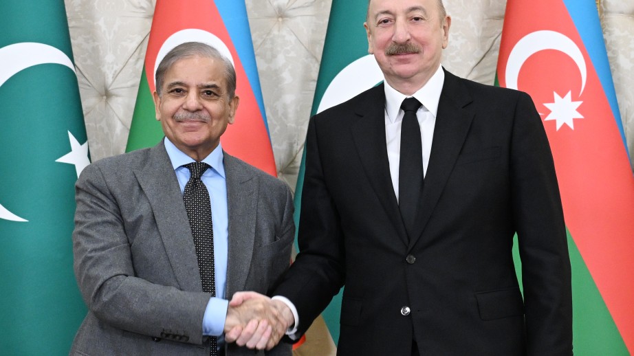 Şahbaz Şərif Azərbaycan Prezidentinə məktub göndərdi